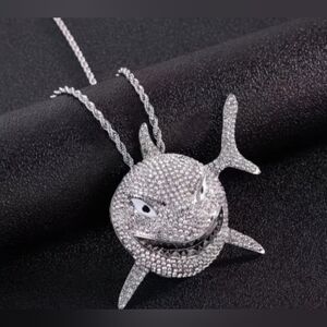 5/20 Disney's Nemo Unisex Silver Shark Pendant Necklace